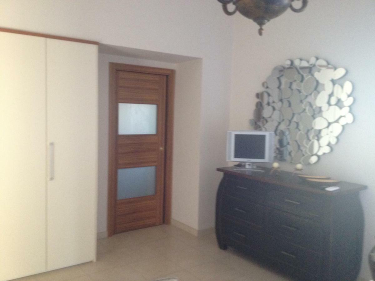Domus Felix Bed and Breakfast Sorrento Exteriör bild